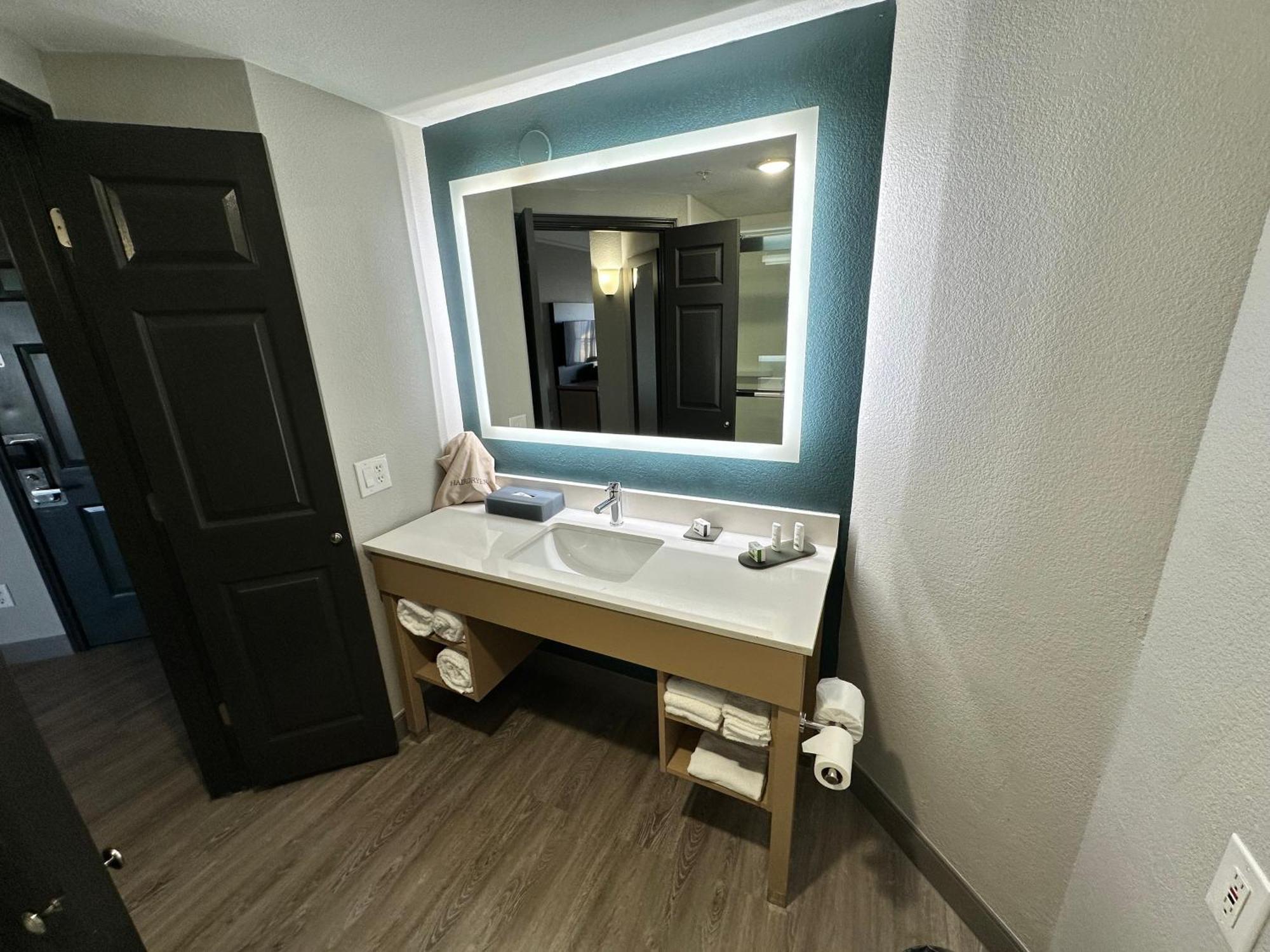 La Quinta By Wyndham Dallas Arlington South Exteriér fotografie